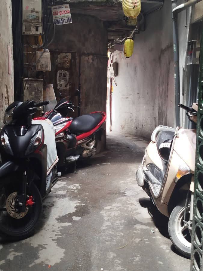 BÁN NHÀ TRUNG TÂM QUẬN ĐỐNG ĐA – NGÕ TÔ TIỀN, CÁCH PHỐ KHÂM THIÊN CHỈ 10 BƯỚC CHÂN