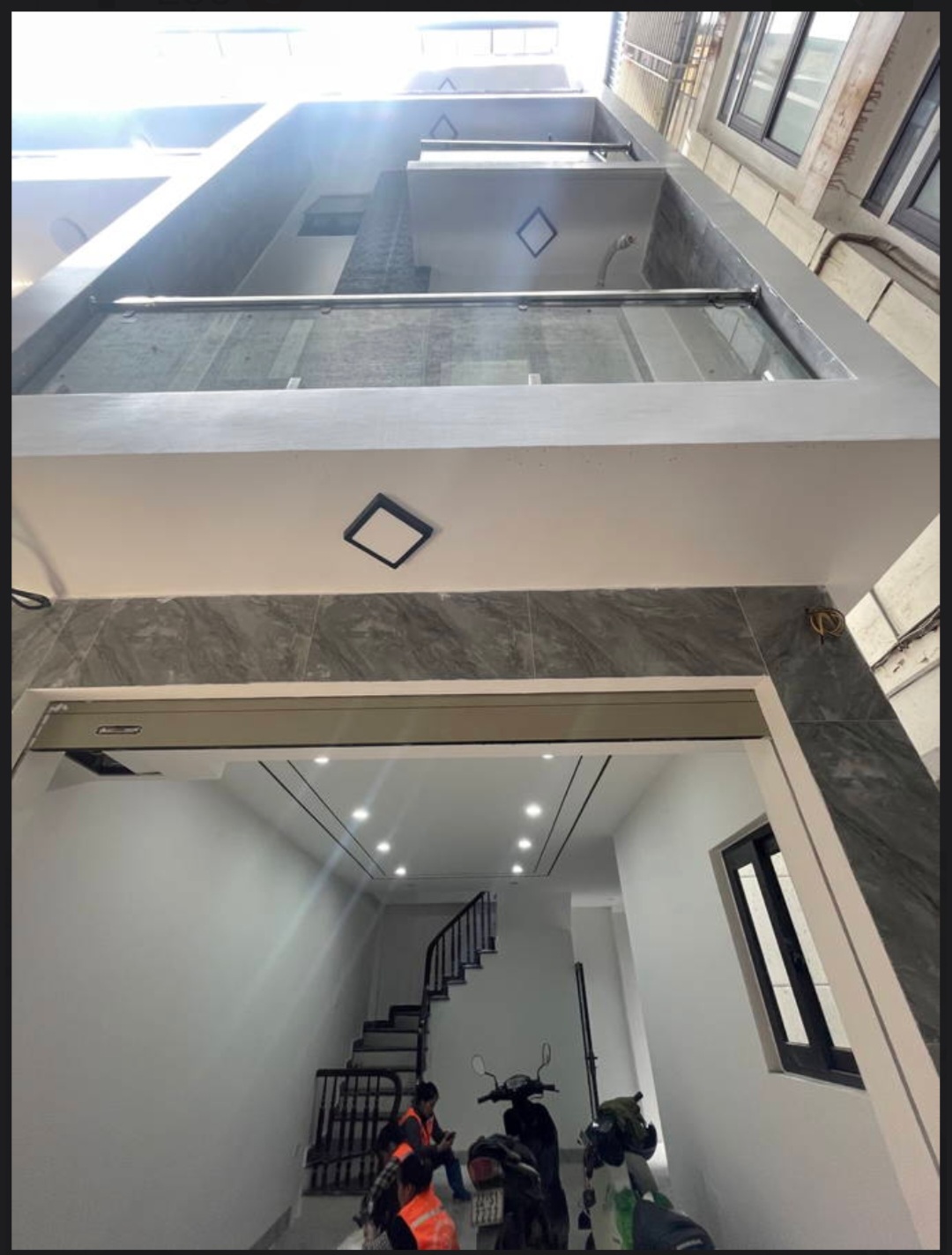CĂN DUY NHẤT PHỐ CỔ NGỌC LÂM - LB - MỚI KÍNH KOGG - LÔ GÓC 2 THOÁNG VĨNH VIỄN - VỊ TRÍ SIÊU ĐẸP ,
