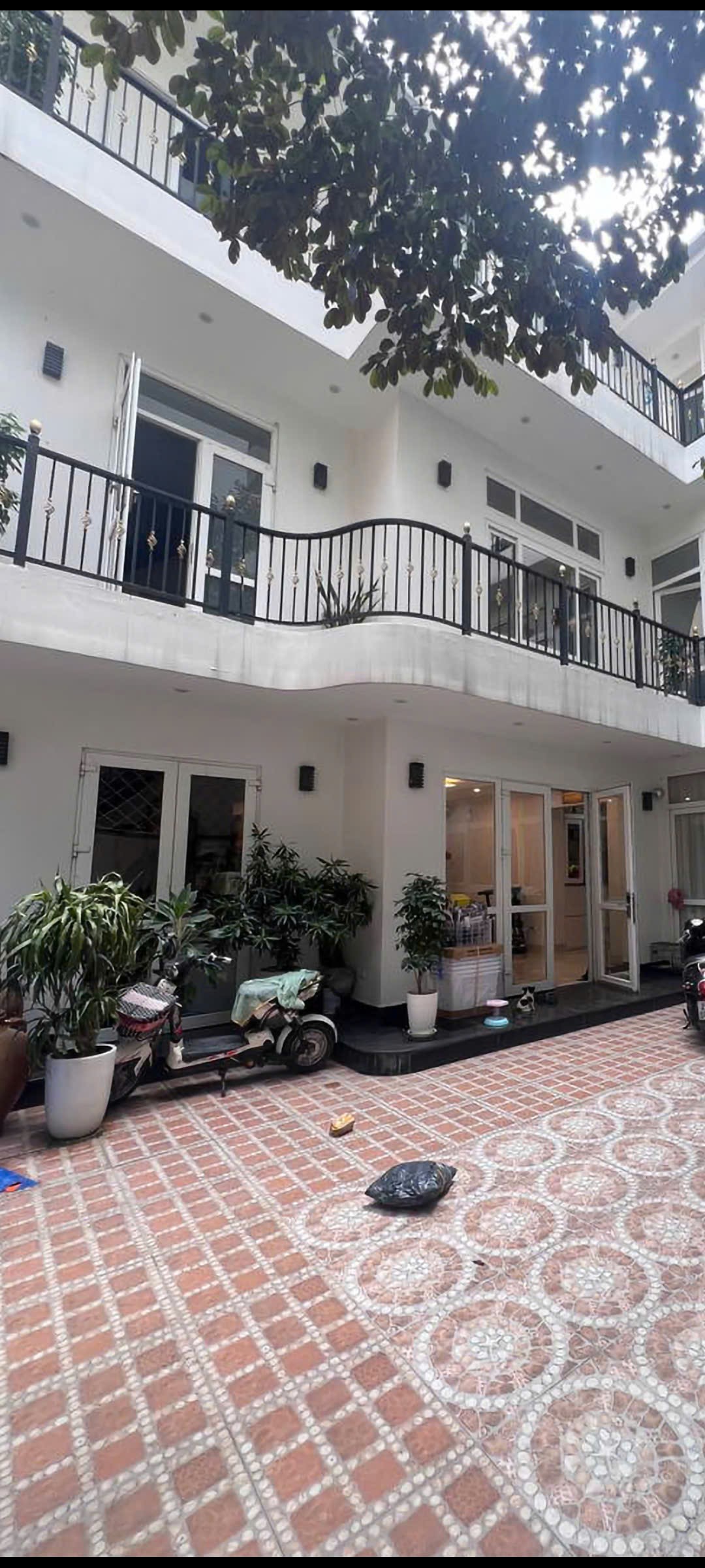 VŨ MIỆN - BIỆT THỰ - GẦN HỒ - Ô TÔ VÁO NHÀ - KINH DOANH - 170M² 48 TỈ - MẶT TIỀN KHỦNG