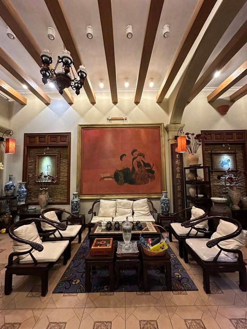 LINH LANG - HOA HẬU - DUY NHẤT - HẦM GARA - MẶT TIỀN BỀ THẾ - Ô TÔ TRÁNH - 85M² 42 TỈ - KINH DOANH CỰC ĐỈNH