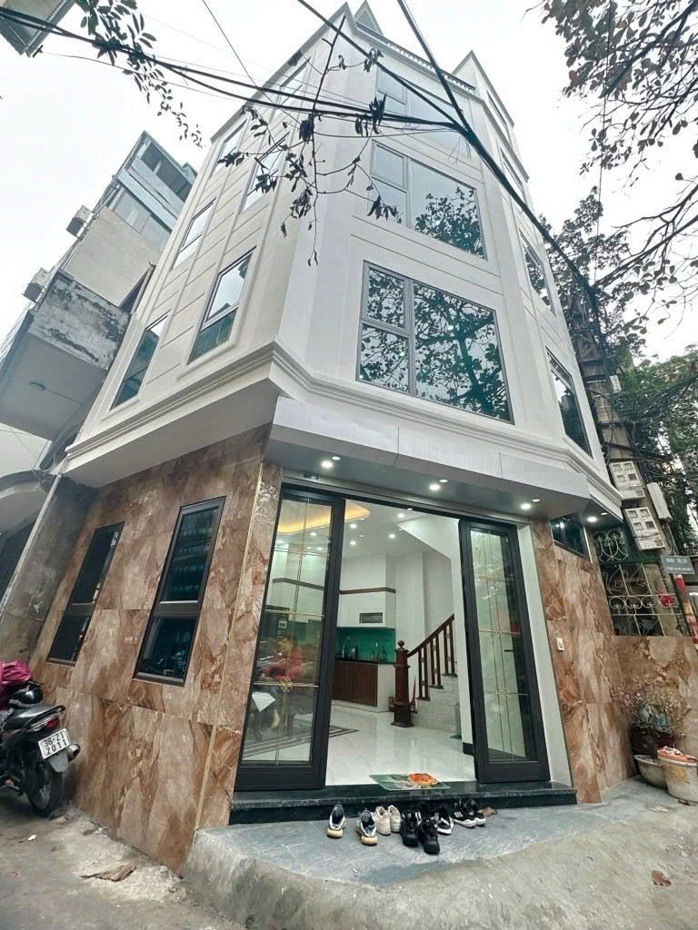 NHÀ ĐẸP - GIÁ TỐT - Vị Trí Đắc Địa Tại LẠC TRUNG - KIM NGƯU- HAI BÀ TRƯNG - HÀ NỘI