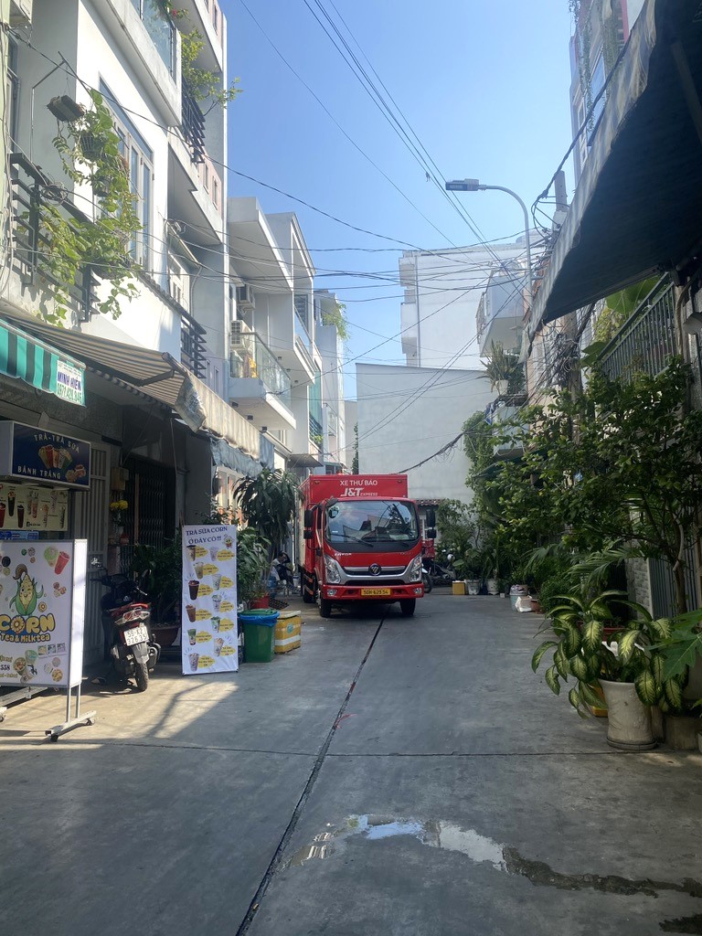 NHÀ NẰM NGAY TÊN LỬA BÌNH TÂN - HAI MẶT HẺM - HẺM XE TẢI THÔNG - 84M - NHỈNH 5 TỶ