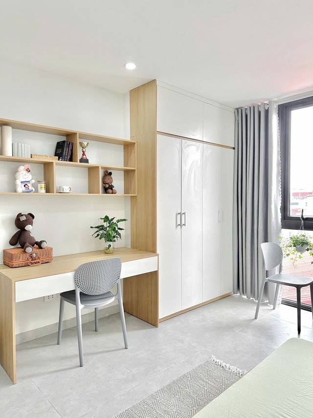 Bán Tòa CHDV Thái Thịnh 80m2x7T - Oto - Ngõ Thông - DOANH THU 1.5 TỶ/NĂM