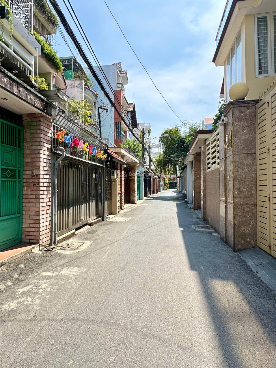 BÁN NHÀ C4 KHU PHÂN LÔ ĐẸP ĐƯỜNG 8M, GẦN EMART PHAN VĂN TRỊ 4X15M