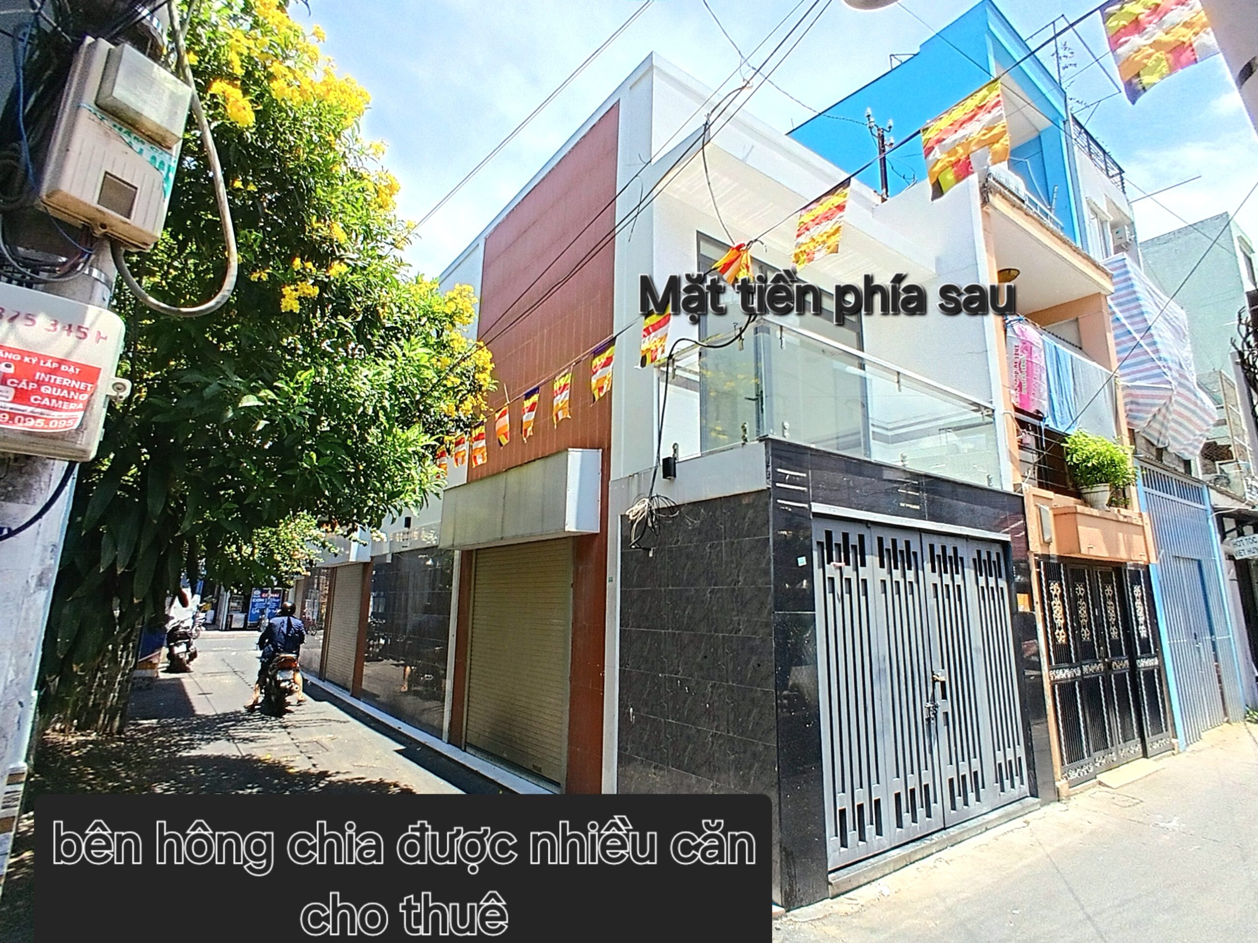 Bán Nhà Mặt Tiền Quận 4 – Căn Góc 3 Mặt Tiền – Khu Kinh Doanh Sầm Uất – 2 Tầng x 64m² – 14 Tỷ Kết cấu: 1 trệt 1 lầu (2 tầng), 4 phòng ngủ, 3 WC