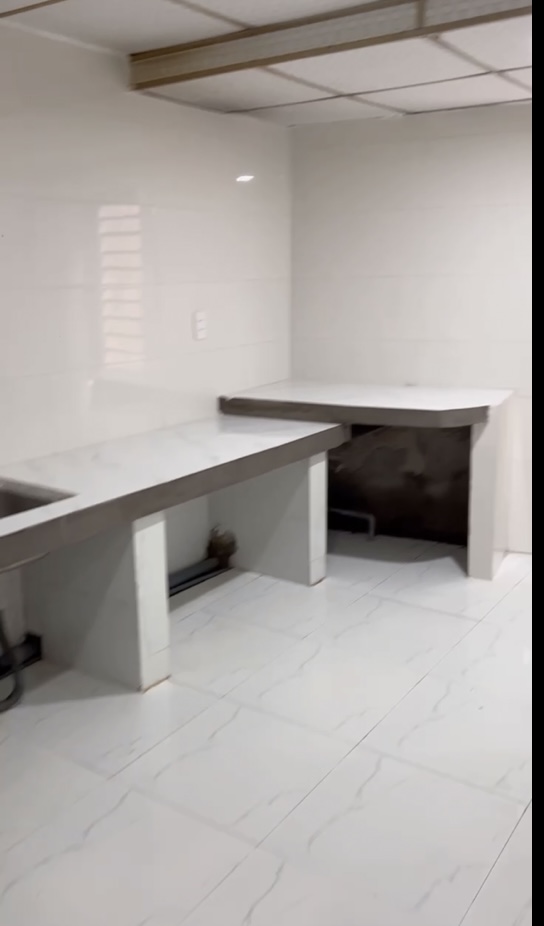 Nhà cấp Nại Nghĩa 4 . Diện tích : 57m , ngang 5m63