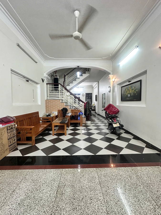 Bán Nhà Dân Xây Đẹp Bắc Từ Liêm - Ngõ Nông Gần Phố - Trước Nhà Thoáng Trước Sau - Sổ Đỏ Hoa Khôi.