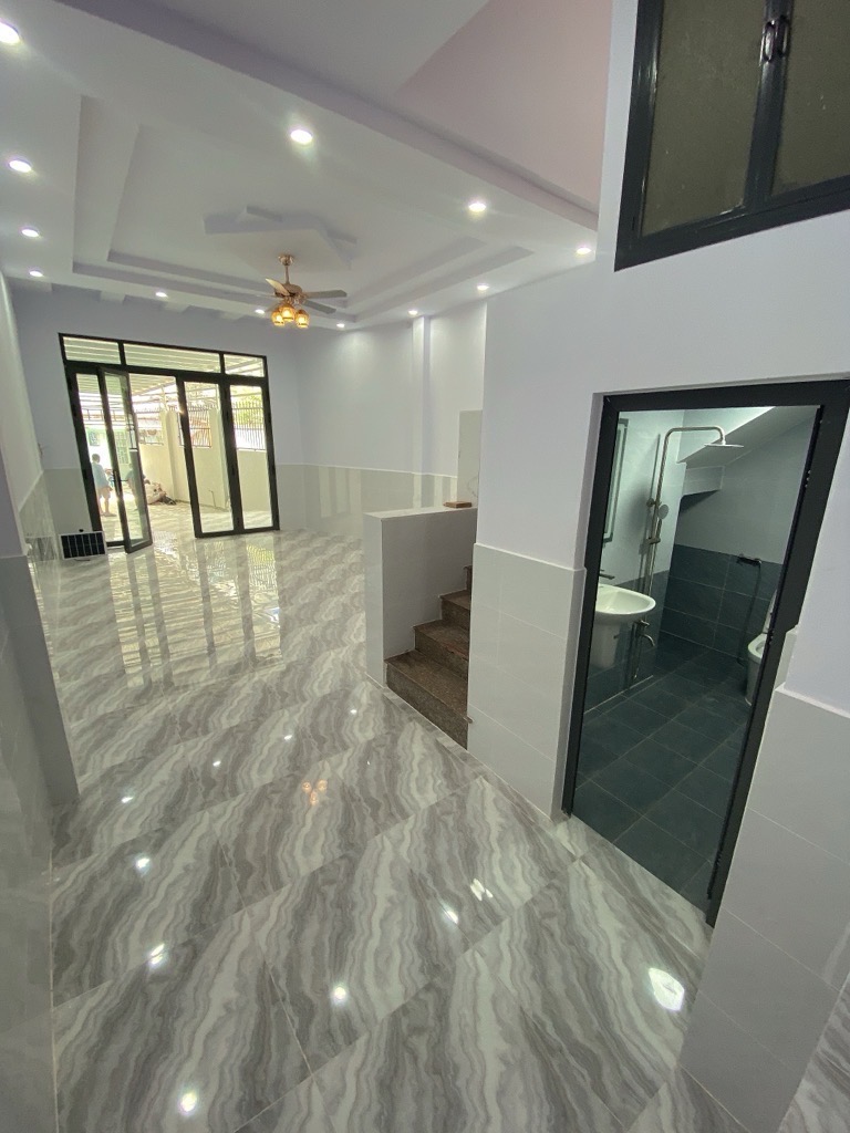 BÁN NHÀ TỈNH LỘ 10 BÌNH TÂN - XE HƠI NGỦ TRONG NHÀ - 3 TẦNG BTCT 115M - 6.1 TỶ