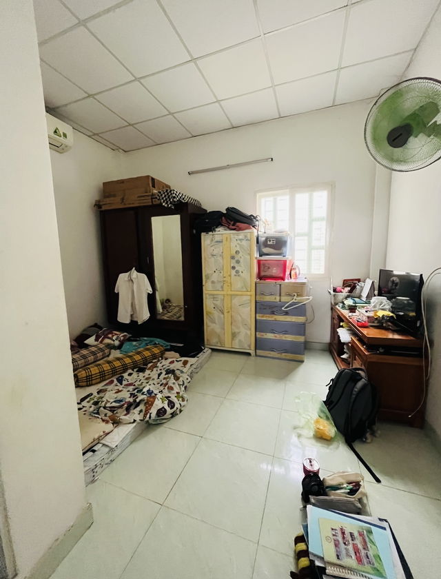 Bán nhà hẻm lớn 7m2 thạnh xuân 25 phường thạnh xuân q12, nhà thông thoáng sạch sẽ, sổ vuông, DT: 100m2 giá tỷ 4,8 tl