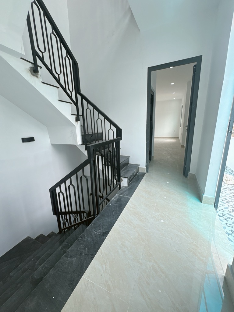 Bán nhà mới đẹp 3 tầng Phú Nhuận 49m² – Hẻm xe hơi – Giá chỉ 6,2 tỷ