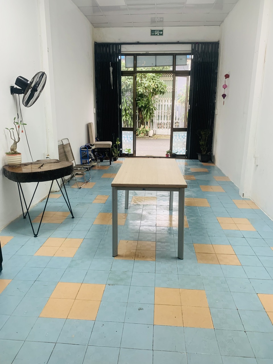 75m2