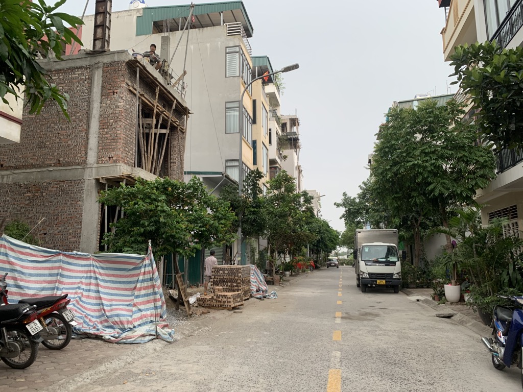 BÁN NHÀ THẠCH BÀN nhỉnh 16 tỷ 60m KHU PHÂN LÔ VỈA HÈ 2 MẶT THOÁNG,LONG BIÊN