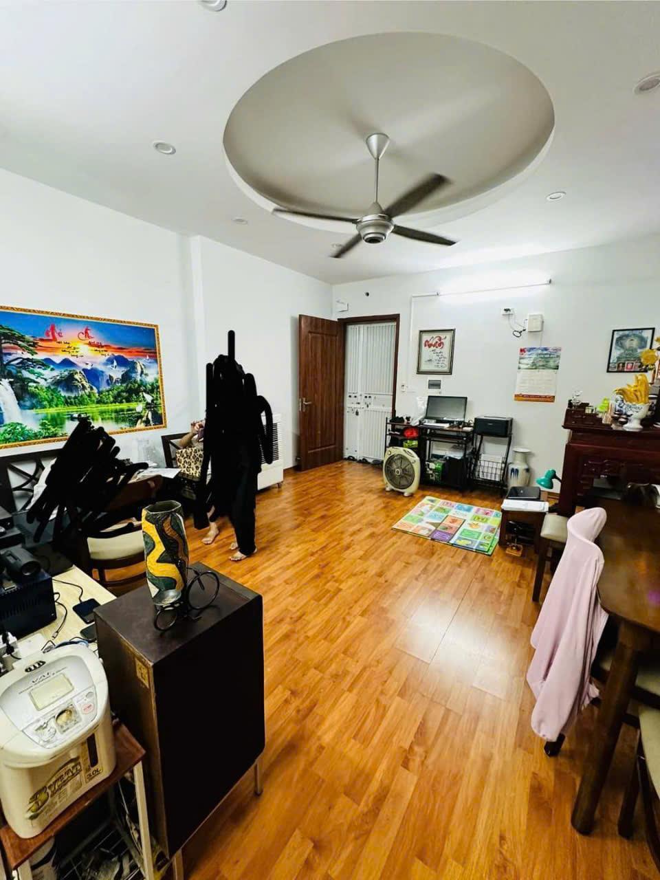 CẦN BÁN GẤP CĂN HỘ 1PN - CT11 KIM VĂN KIM LŨ, GIÁ 2,4 TỶ