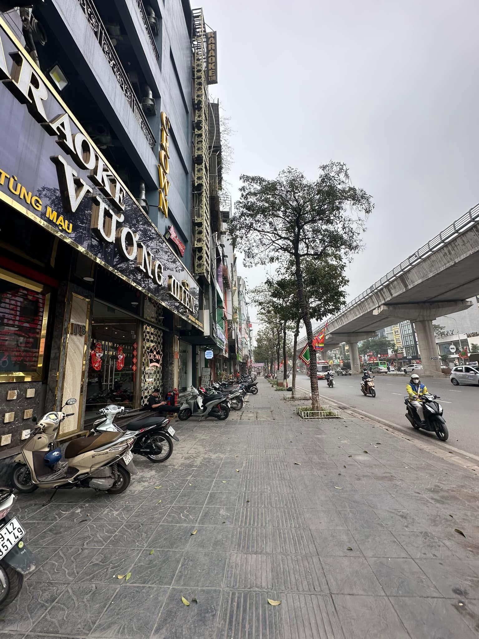 Bán nhà MP Hồ Tùng Mậu (Đối diện ĐH Thương Mại) 65m x 8T Thang máy,MT 5m 45.9 Tỷ