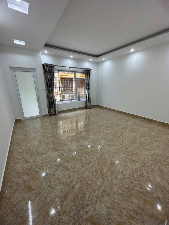 Bán Nhà Lê Trọng Tấn. Hoàng Mai. Ô Tô. Kinh Doanh. DT 66m2. MT 5m. 5 Tầng. Giá 20,5 Tỷ.