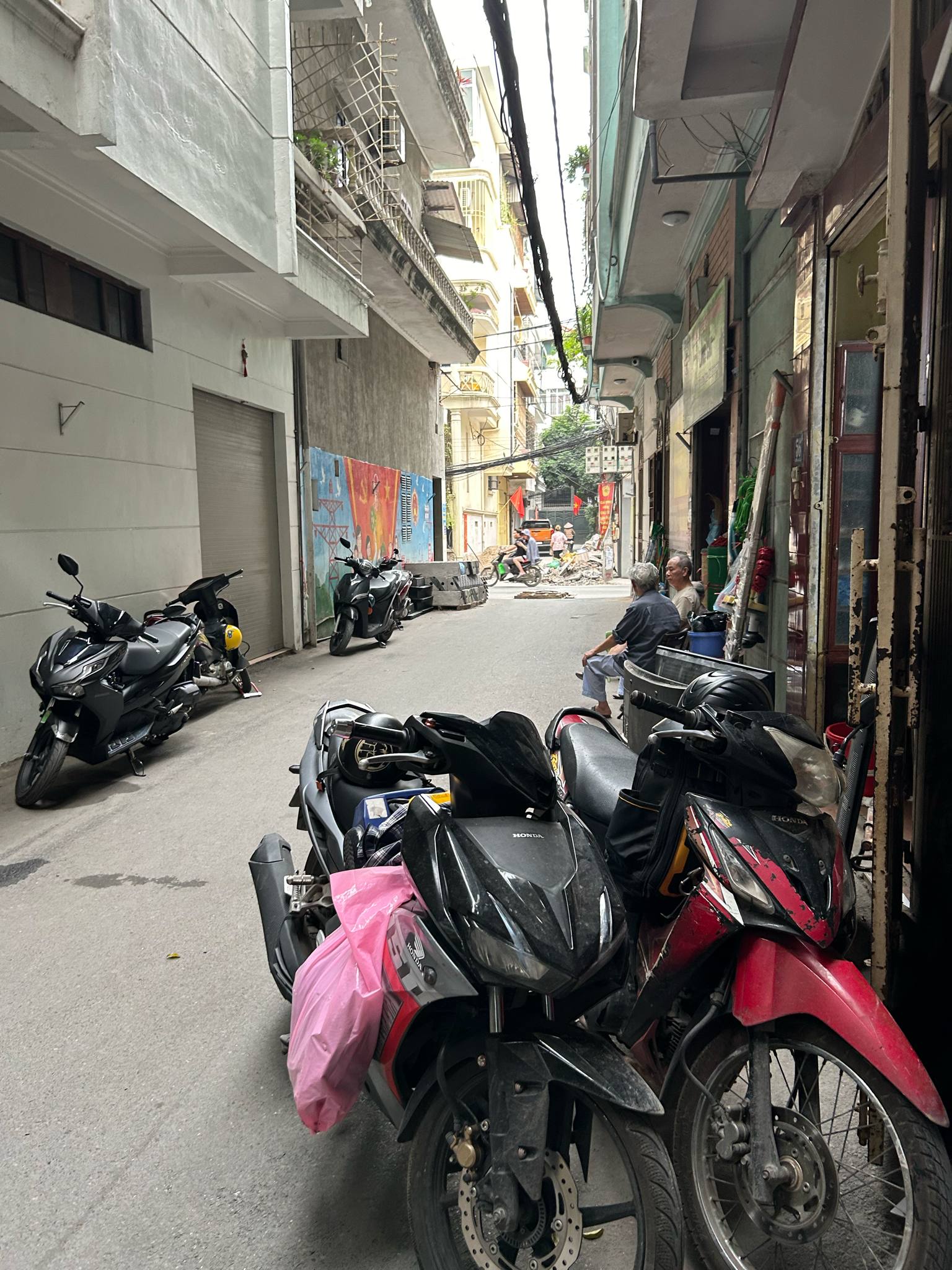 Bán nhà phân lô Lê Trọng Tấn, 65m, 5 tầng, MT 5m, ô tô vào nhà, vừa ở vừa làm văn phòng cực đẹp.