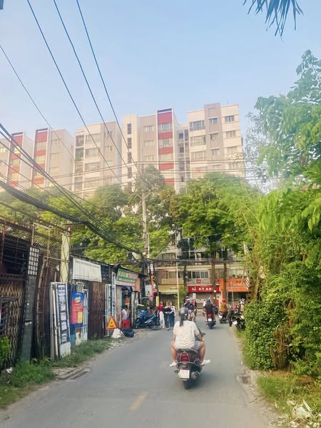 NHÀ C4 74M2 - HẺM TẢI THÔNG VỊ TRÍ ĐẮC ĐỊA NGAY CANH AEON TÂN PHÚ NHỈNH 5