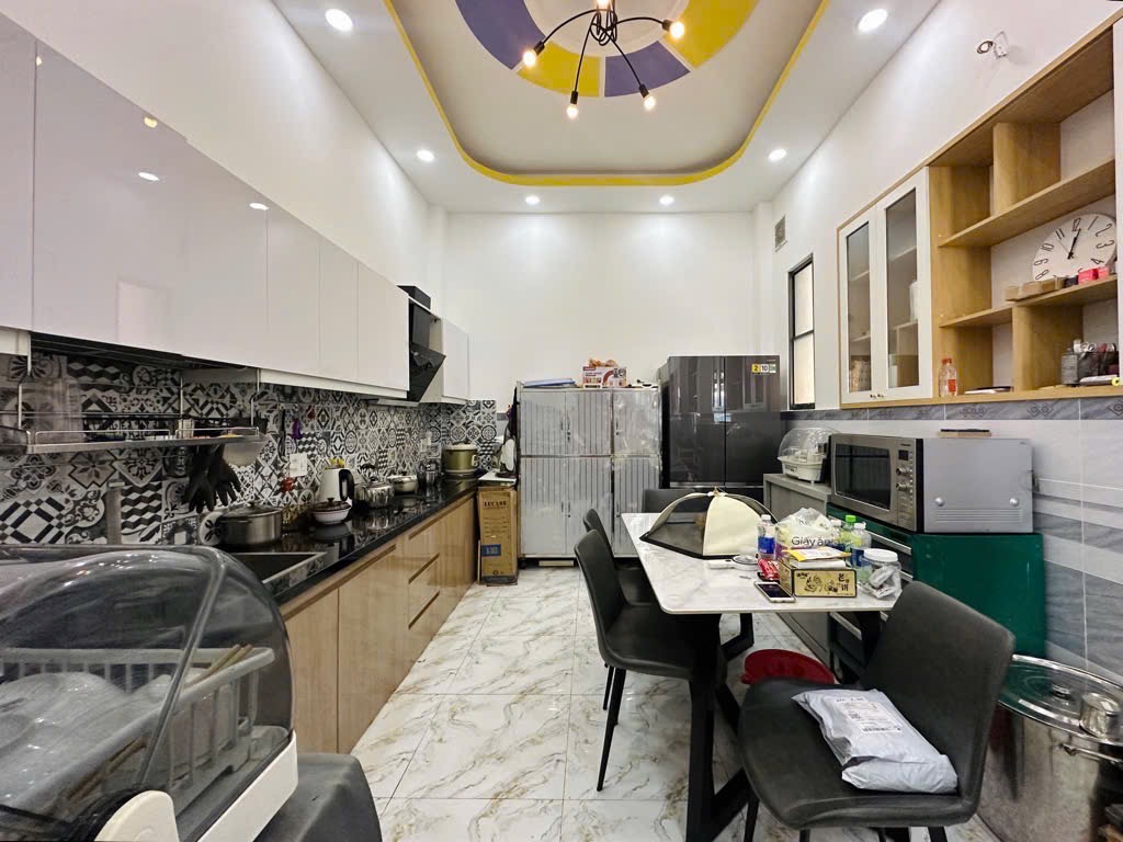 40m2