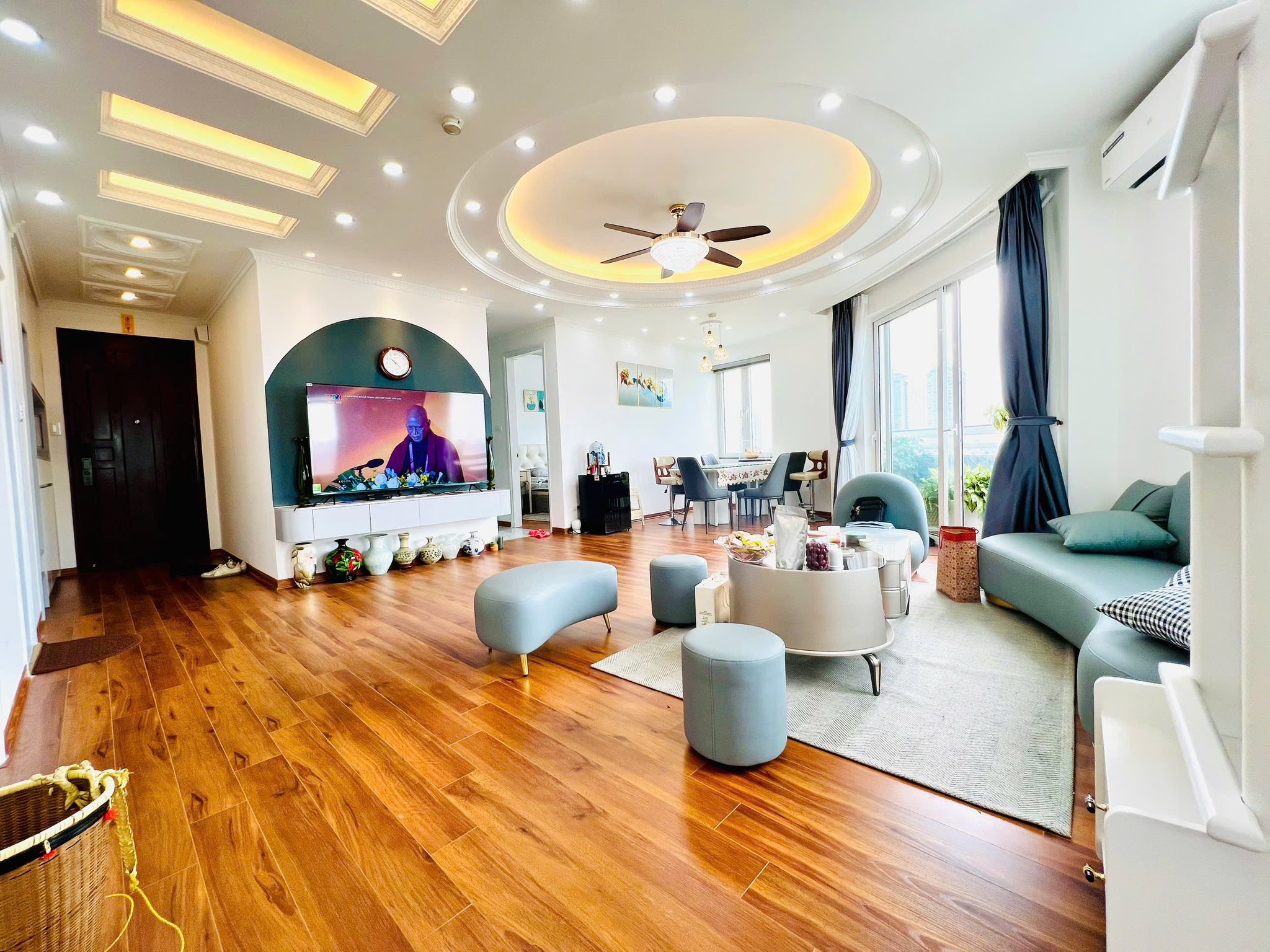 BÁN GẤPCăn góc CC Hacisco 107 Nguyễn Chí Thanh 105m 3PN, chỉ 8.68 Tỷ