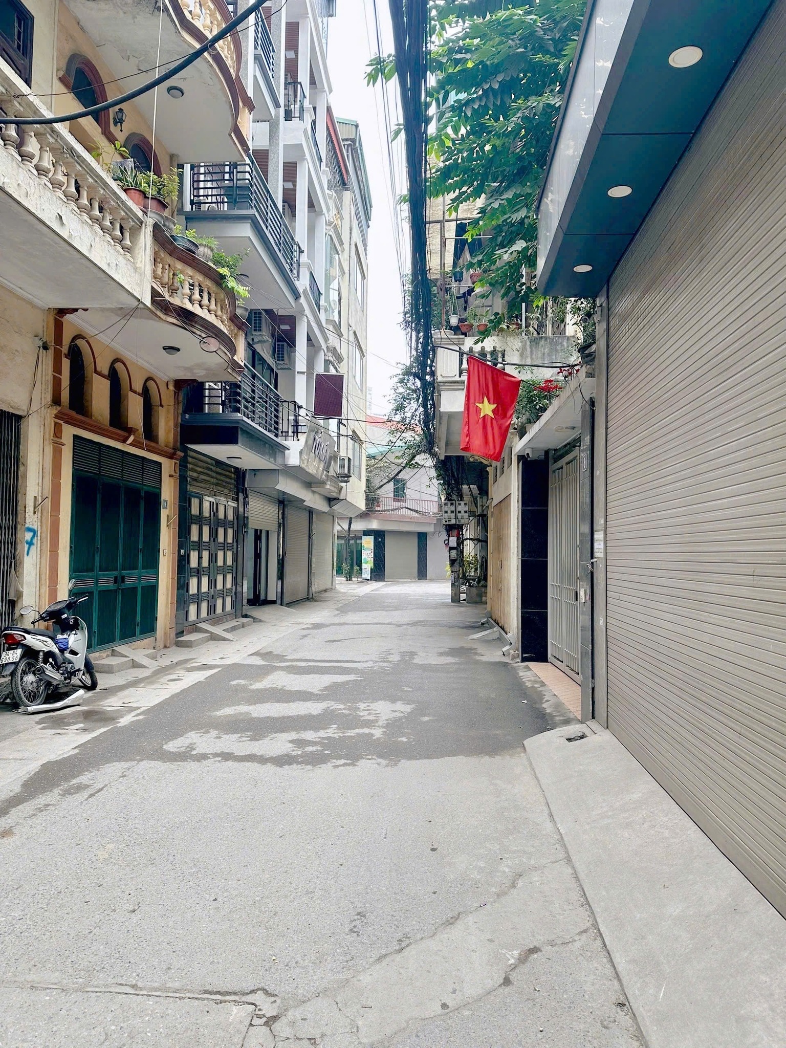 Bán nhà Phân Lô Ôtô tránh Phố Hoàng Văn Thái 55m/5Tầng/MT 4.1m 15.5 Tỷ KDoanh tốt