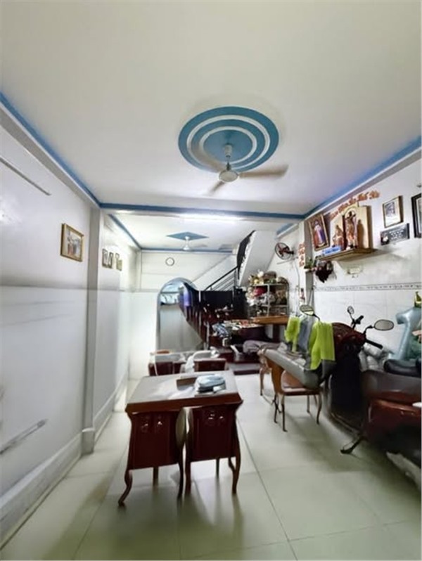 5❌13m, GẤP BÁN NHÀ 2 TẦNG, 3Pn, NGUYỄN VĂN QUÁ, Q.12, CHỈ 3.xx TỶ