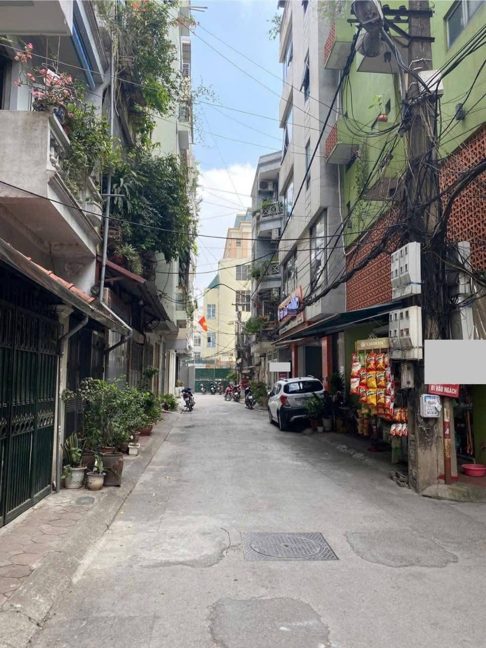 Bán nhà Phân Lô Ôtô tránh Hoàng Quốc Việt, Lô Góc 30/36m, 6 Tầng, MT 6.5m 14.8 tỷ