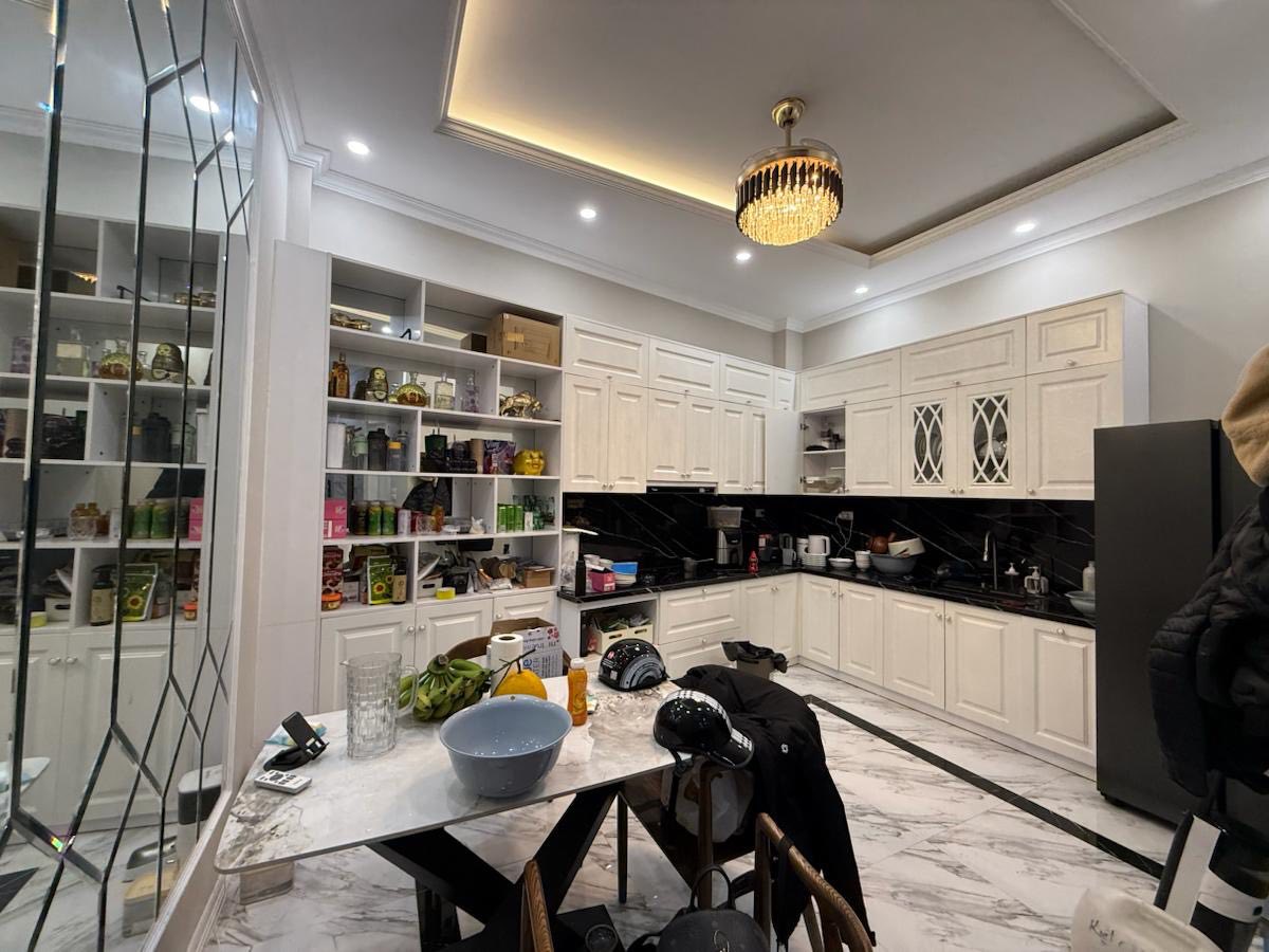 BÁN NHÀ NGUYỄN ĐỨC CẢNH – 60M2 – 13.5 TỶ - Ô TÔ - 2 THOÁNG – THANG MÁY