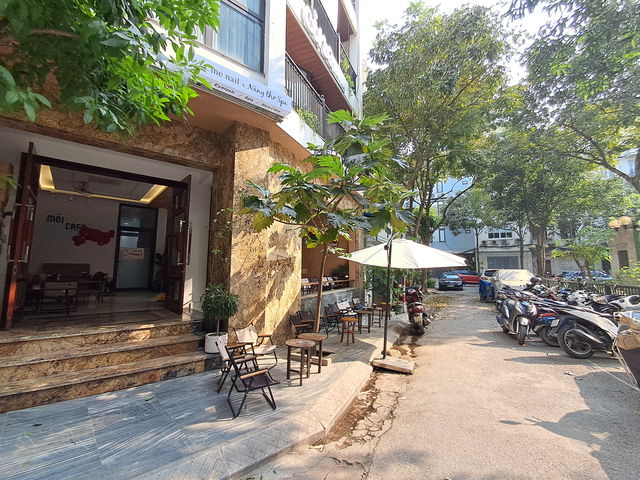 Lô Góc Phố Nguyễn Khánh Toàn 112 m x 8 t MT 23 m 70 Tỷ K/D View C/Viên Q.Cầu Giấy