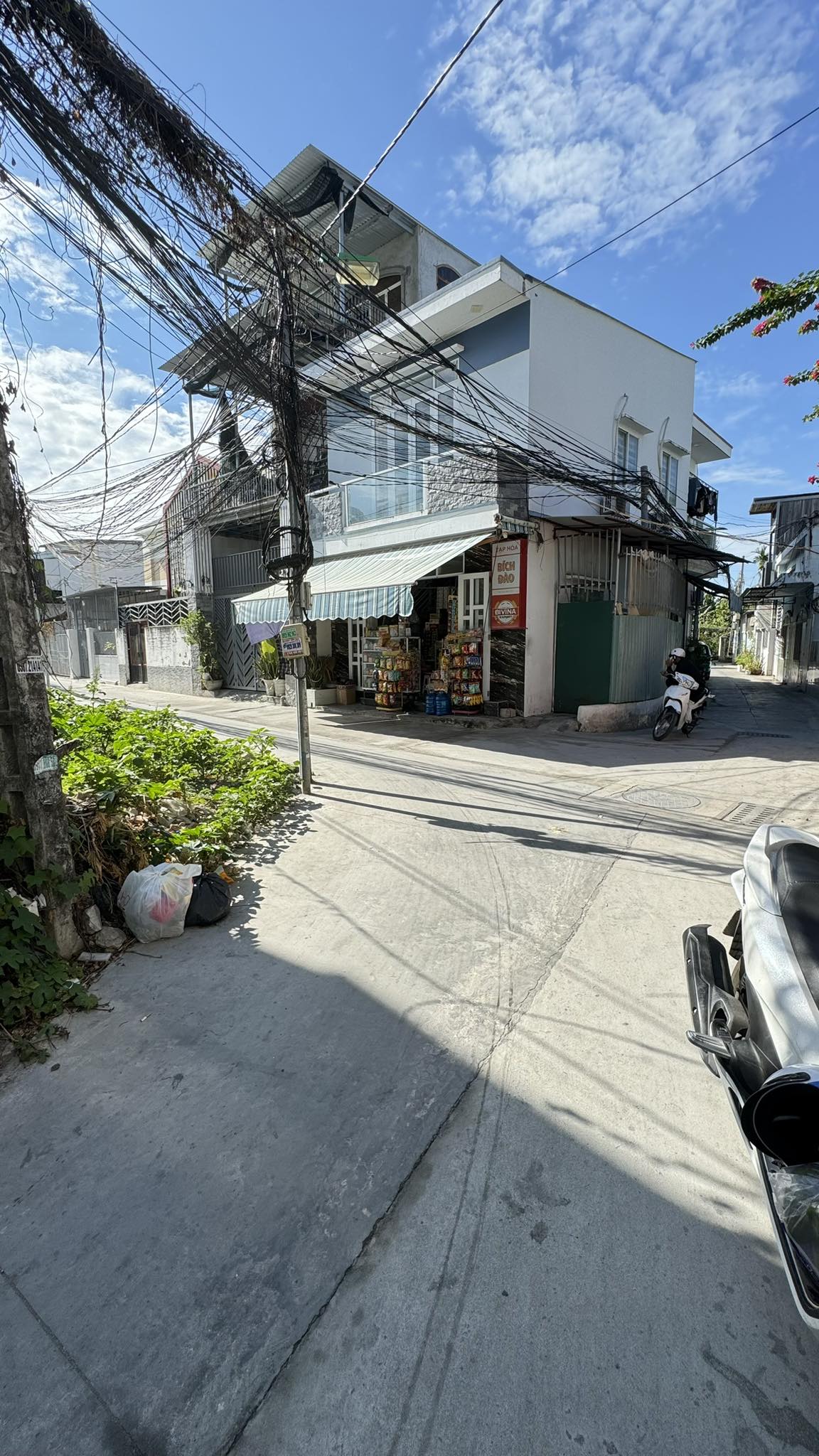 BÁN DÃY PHÒNG TRỌ HẺM HƯƠNG LỘ NGỌC HIỆP GIÁ 3TY6