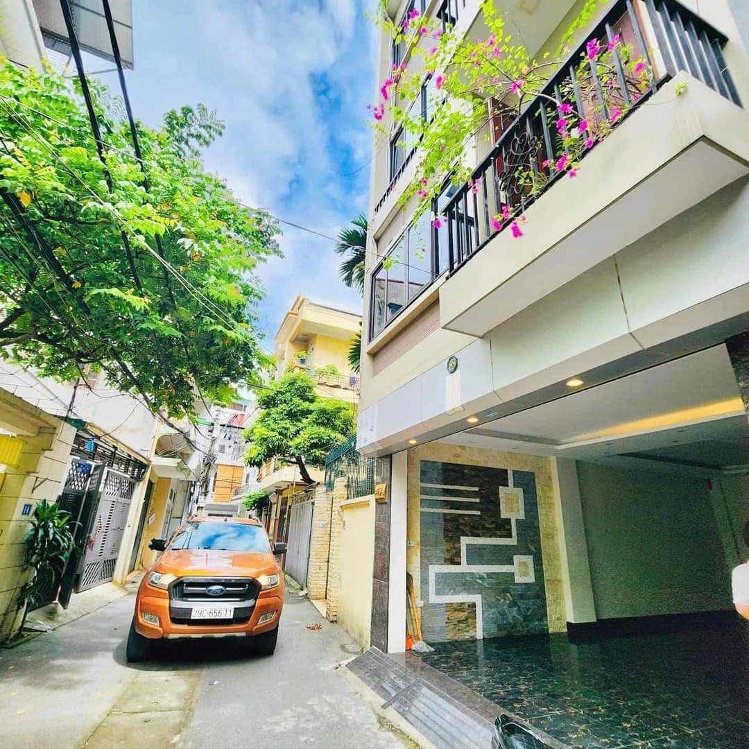 Bán nhà Trích Sài, ngõ ô tô, 60m Mt4.8m, kinh doanh, chỉ nhỉnh 20 tỷ