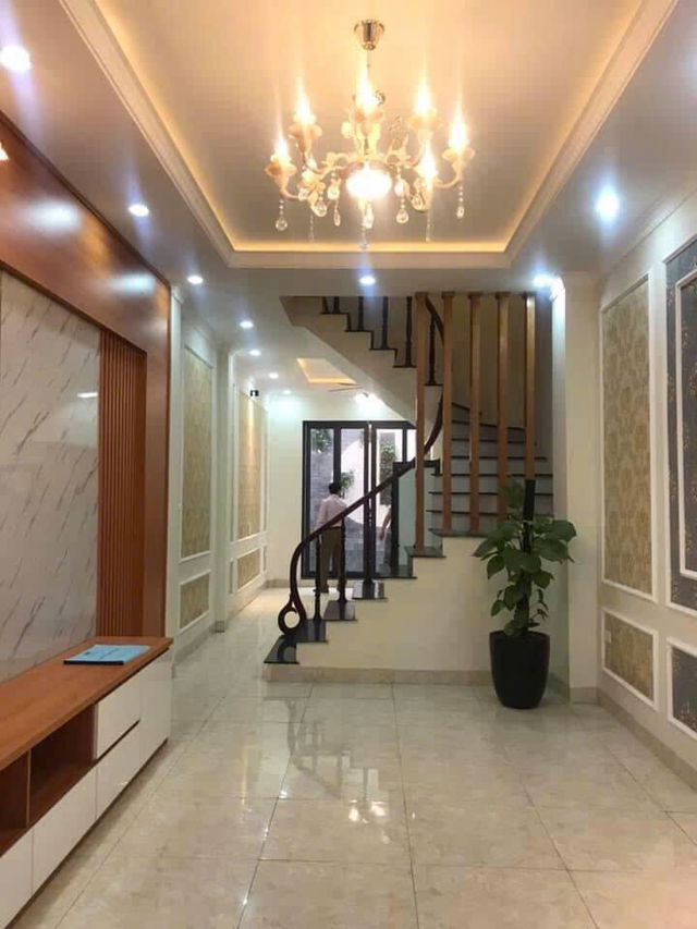 NHÀ MỚI 5 TẦNG DT 62M2 PHỐ QUAN NHÂN THANH XUÂN GIÁ 17,5 TỶ TL