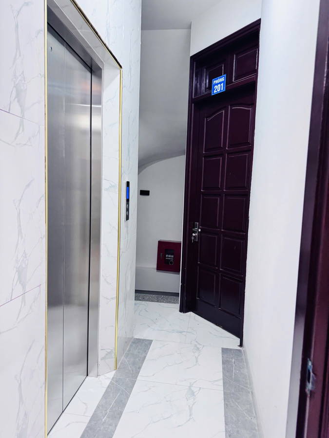 BÁN CĂN DỐNG CÁC ĐỐNG ĐA-8.8 TỶ- CÓ HỆ THỐNG PCCC ĐẦY ĐỦ - MẶT TIỀN RỘNG