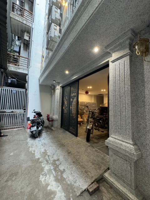 TÒA CĂN HỘ DỊCH VỤ, NGÕ 603,LẠC LONG QUÂN, TÂY HỒ:70M X7T, MT6M, GIÁ 18,5 TỶ.