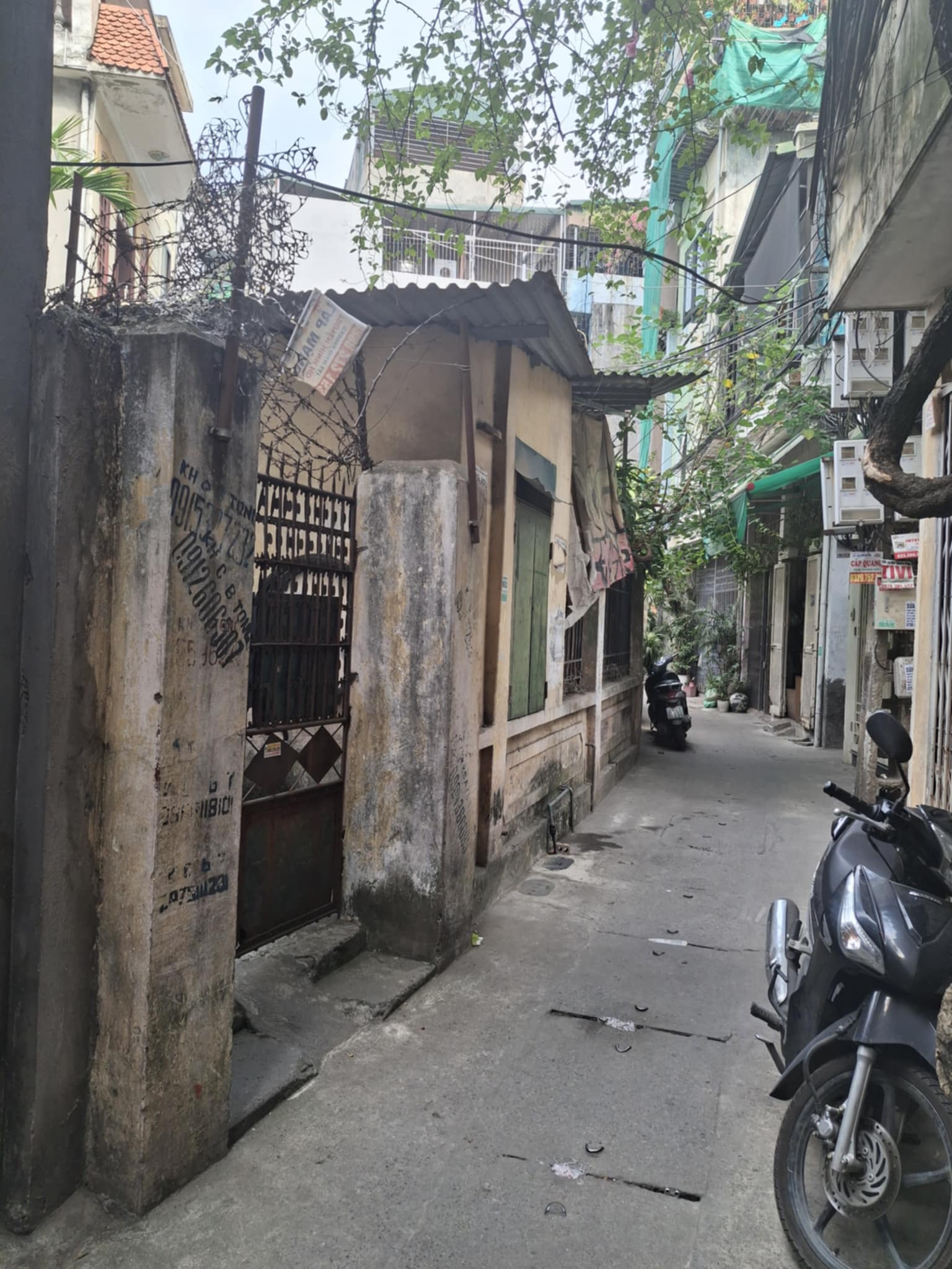 BÁN 34M² ĐẤT, MẶT TIỀN 4.2M, GIÁ 5.6 TỶ THỤY KHUÊ, TÂY HỒ, HÀ NỘI