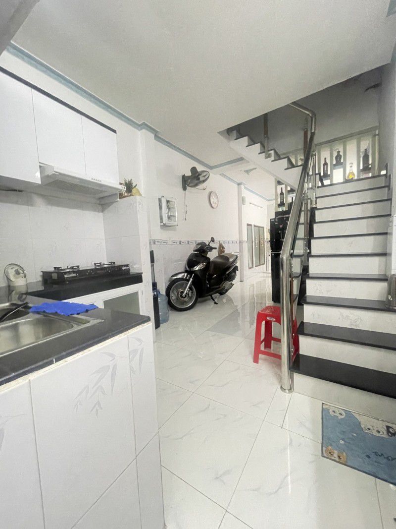 NHÀ ĐƯỜNG PHÚ THỌ HÒA - TÂN PHÚ - 38M - 2 TẦNG - LÔ GÓC 2 MẶT THOÁNG - KHÔNG LỘ GIỚI - HẺM 3M THÔNG - NHÀ MỚI
