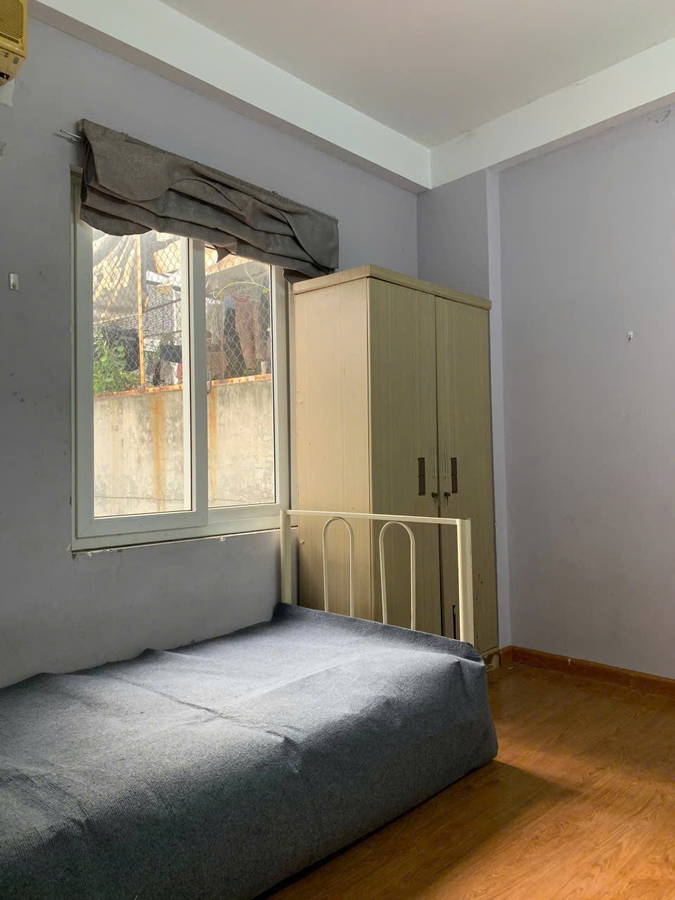 Bán Nhà Đê La Thành. Đống Đa. DT 45m2. MT 6m. 5 Tầng. Giá 6,68 Tỷ.