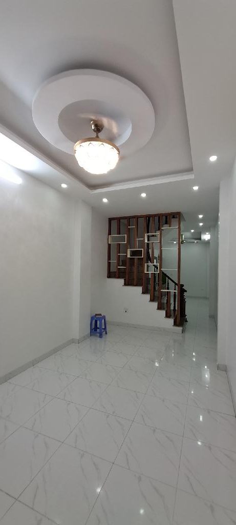 Bán nhà Thanh Lân - Lĩnh Nam - Hoàng Mai, DT 50m x 4 tầng. Ô tô đỗ cửa, 2 mặt thoáng