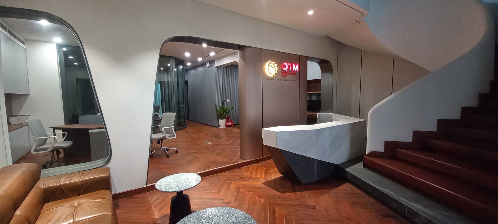 Bán nhà mặt phố Hàng Bún, Ba Đình 200m2, 3 tầng, mặt tiền 12m giá 150 tỷ có TL