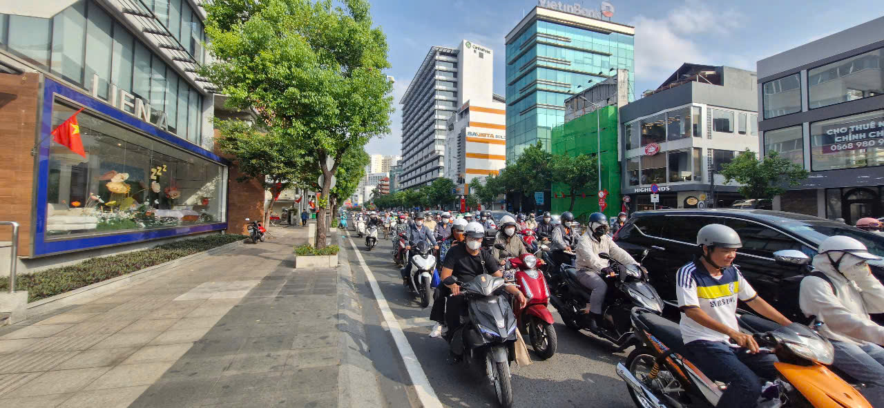 Chính chủ gửi bán, nhà cấp 4 hẻm 3m Tân Bình, diện tích lớn, chỉ 133 triêu/m2 !