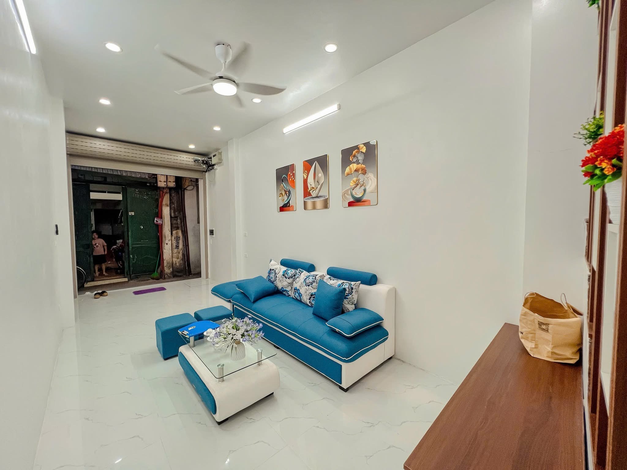 NHÀ ĐẸP VĂN CHƯƠNG TRUNG TÂM ĐỐNG ĐA - FULL NỘI THẤT Ở LUÔN ĐỦ CÔNG NĂNG