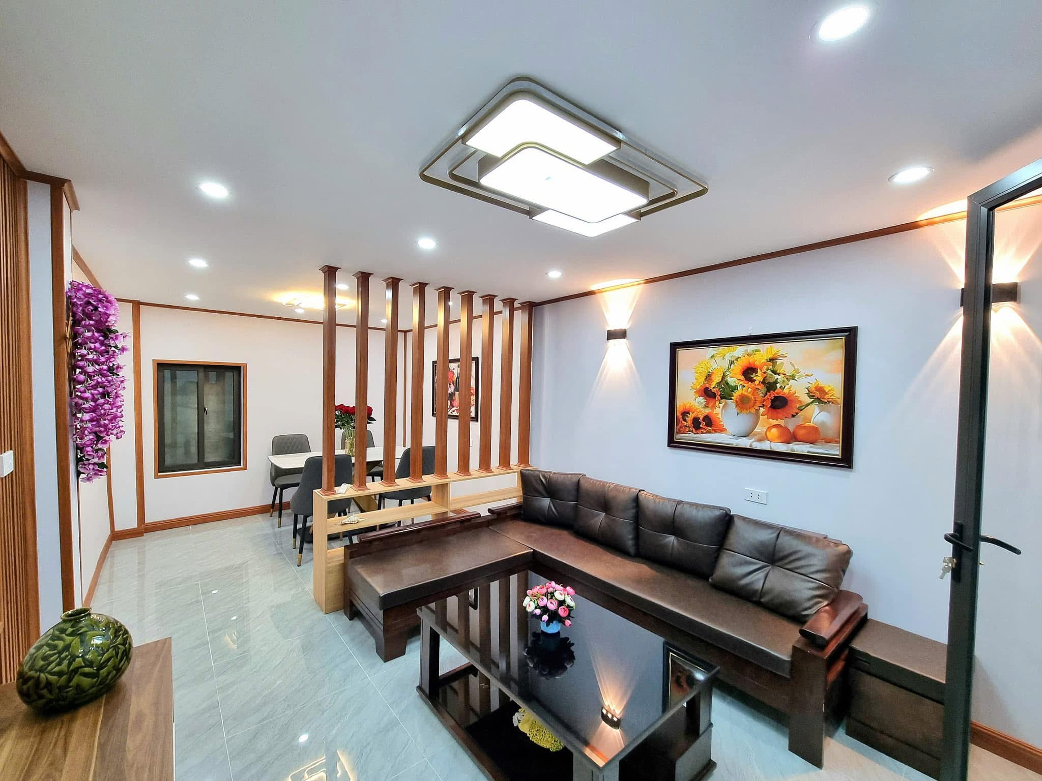 NHÀ ĐẸP ĐỦ CÔNG NĂNG Ở NGAY - FULL NỘI THẤT - 2 MẶT THOÁNG - SỔ NỞ HẬU - TT HAI BÀ TRƯNG - GIÁ ĐẸP.
