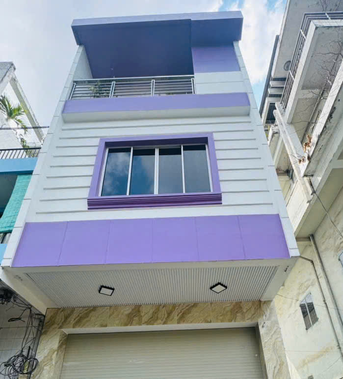 Bán nhà mặt phố Minh Phụng, Q.11, 106m², 14..x tỷ, sổ hồng 急售:140亿-明凤街106㎡-3层-11区-红本