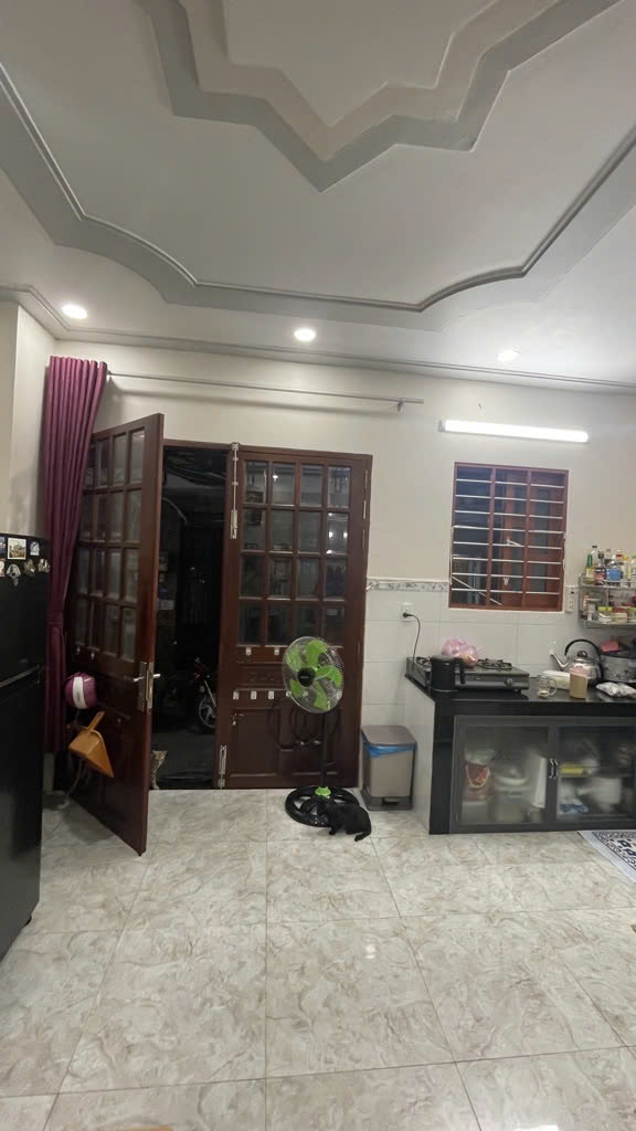 NHÀ 2 TẦNG, MẶT TIỀN HẺM Ô TÔ - SÁT MT LÊ VĂN LƯƠNG - MỘT SỔ 2 CĂN TƯỜNG RIÊNG - ĐANG CHO THUÊ 16 TRIỆU - CHỈ 5,5 TỶ