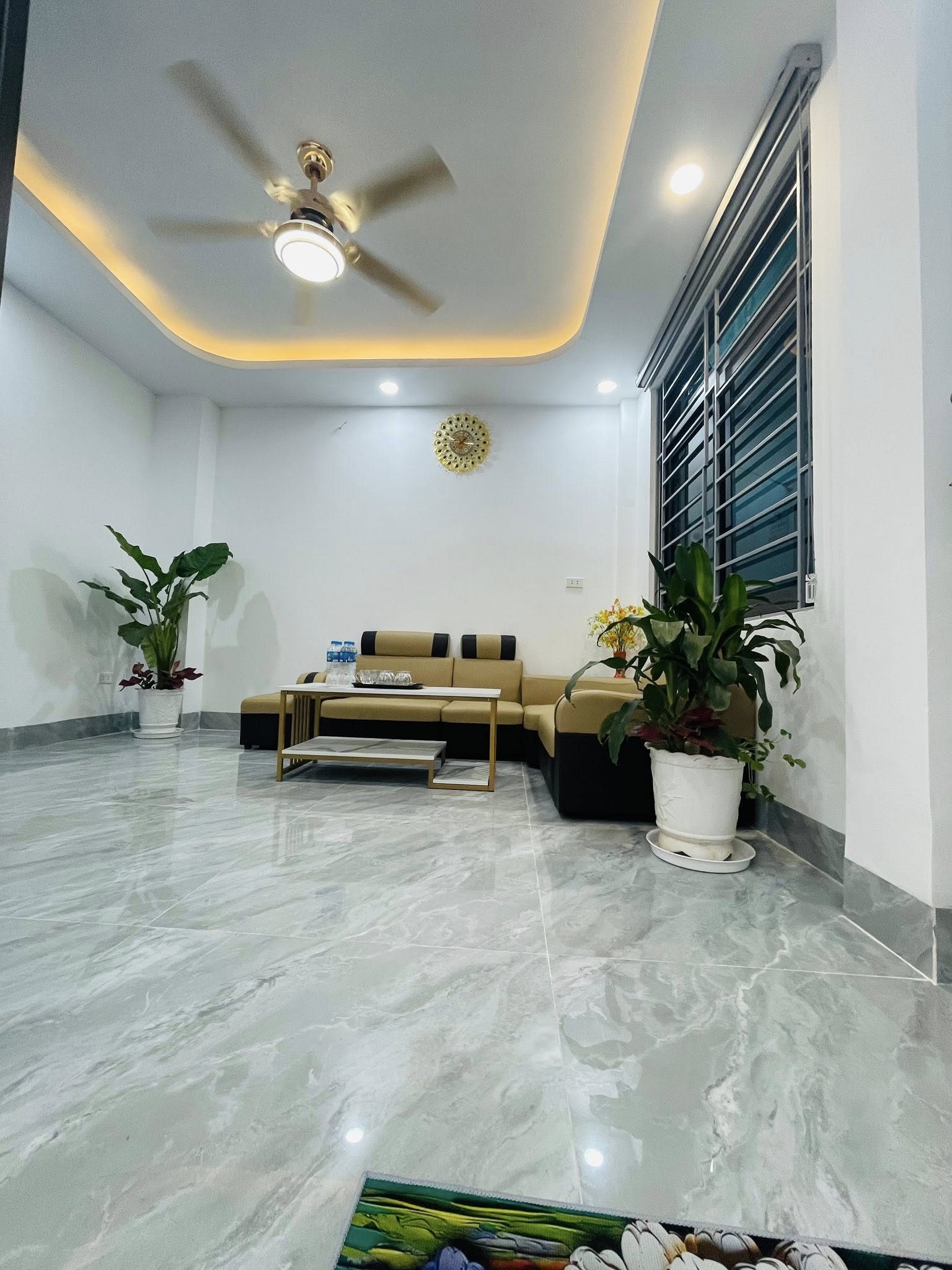 80M RA Ô TÔ TRÁNH , NGÕ NÔNG THOÁNG RỘNG , BA GÁC ĐỖ CỬA , FULL NỘI THẤT , KHƯƠNG TRUNG THANH XUÂN 42M2 6TẦNG .