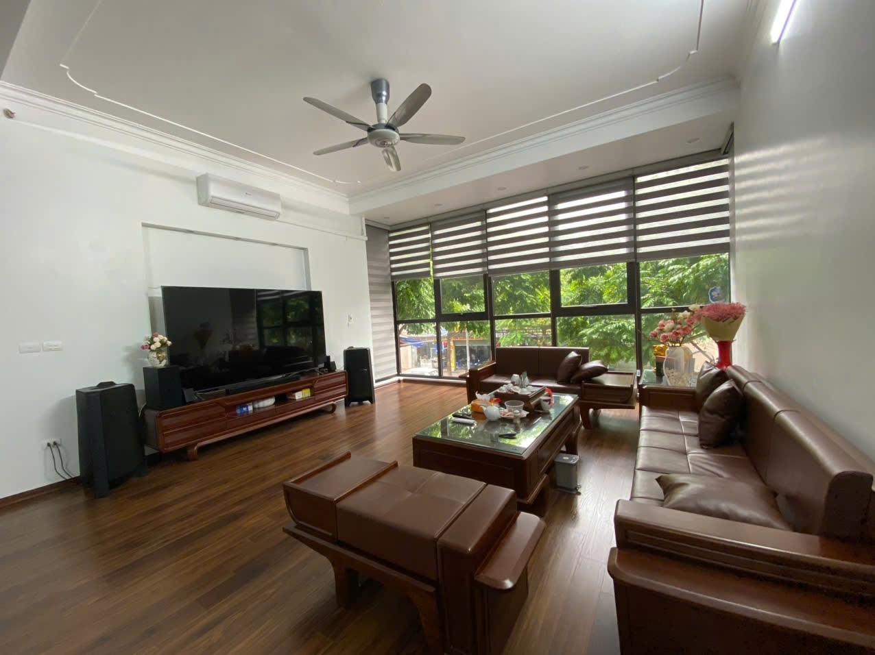 BÁN NHÀ PHỐ TRẠM, LONG BIÊN - 6 TẦNG, THANG MÁY XỊN, 39 TỶ