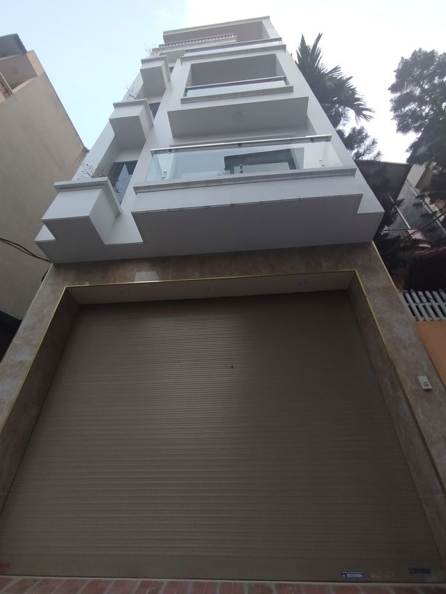 NHÀ ĐẸP- MỚI Ô TÔ VÀO NHÀ VÀO THANG MÁY Tư Đình 64m2 X 5 tầng, mặt tiền 4.65m, 16.6 tỷ Long Biên.