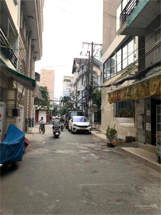 Bán nhà 3/2, Q.10, gần Vạn Hạnh Mall, nhà mới, 7.x tỷ!