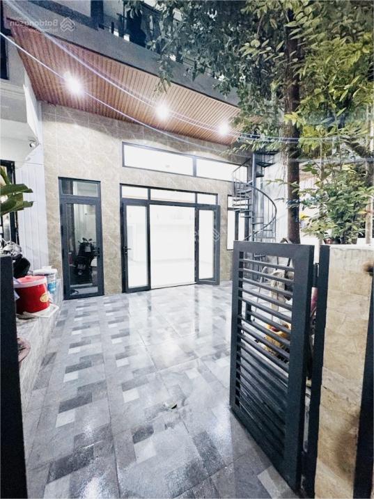 Bán nhà CMT8, Q.10, nở hậu hẻm sạch, nhỉnh 8.x tỷ!