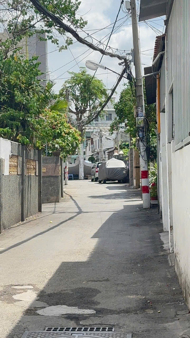 Bán Nhà HXH Phạm Văn Chiêu, 40m2, đúc 3 lầu, 4.45 tỷ TL 0964364745