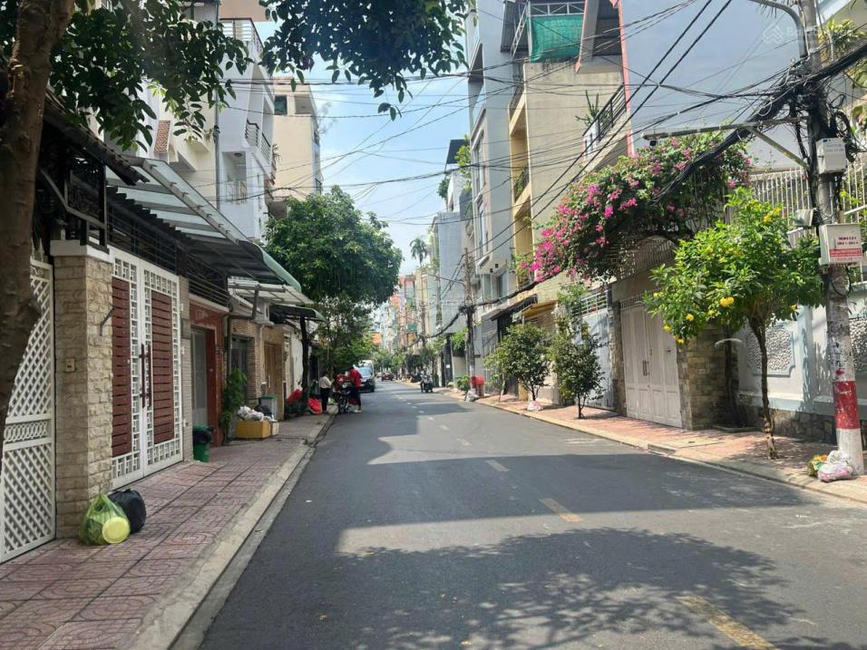 Bán nhà HXH 10m Phạm Văn Hai, Q.10, khu biệt thự, 17.x tỷ!